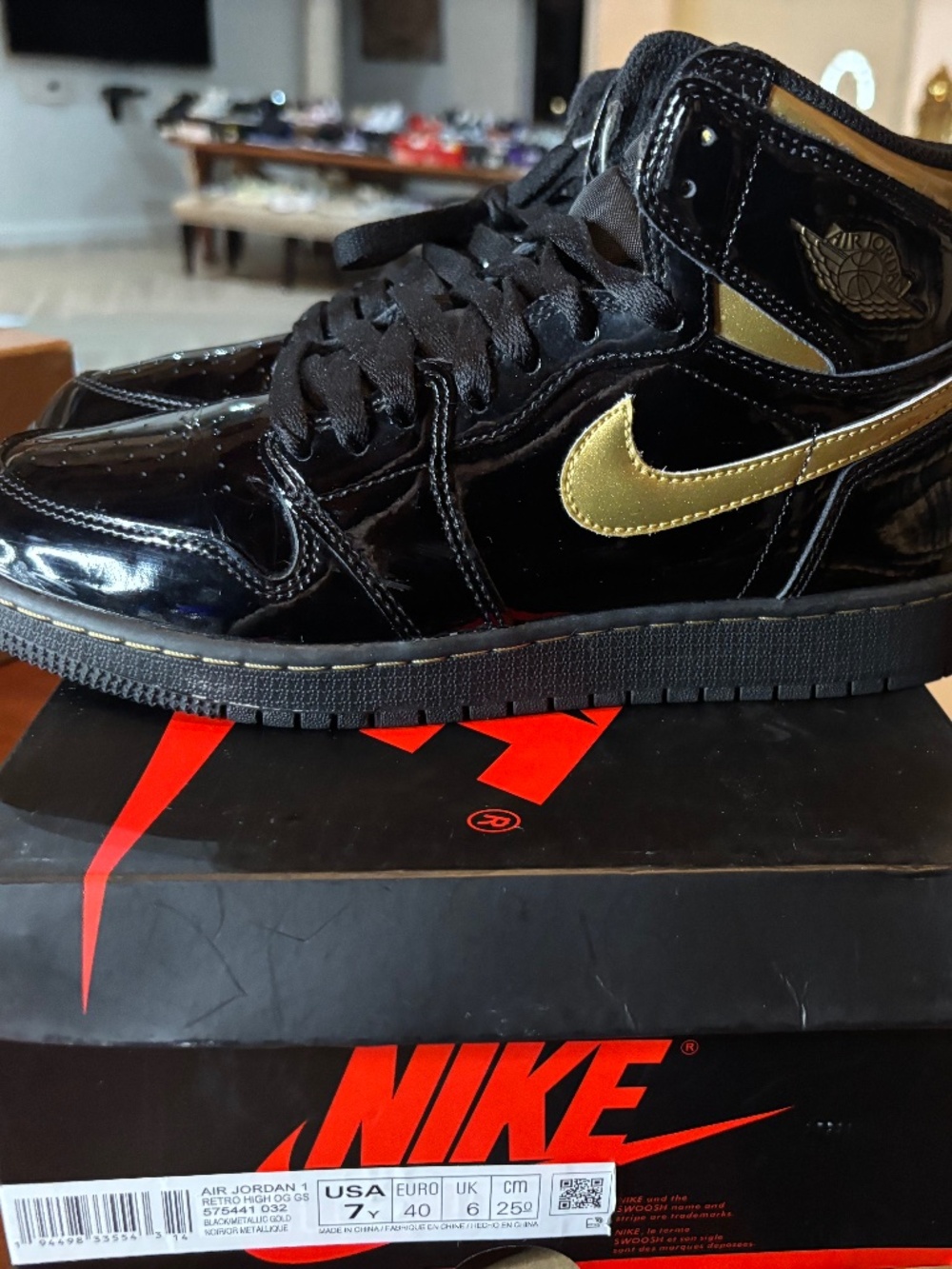 sneakers